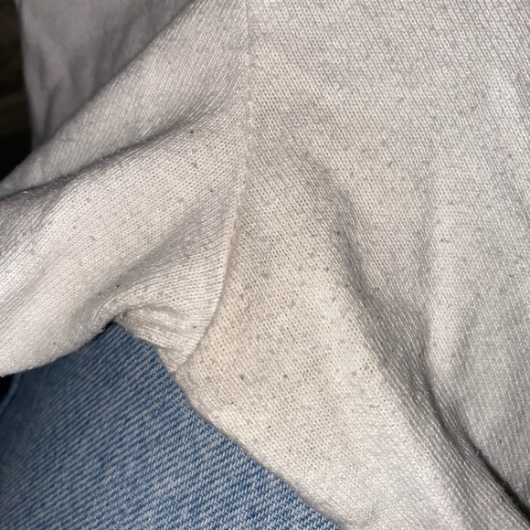 the cutest tommy hilfiger crop top - Picture 2 of 3